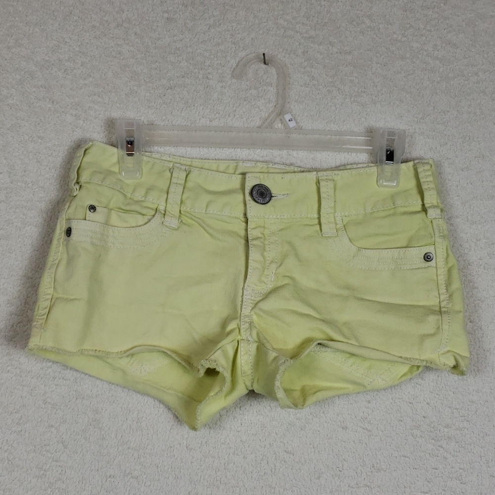 Aeropostale yellow raw hem shorts